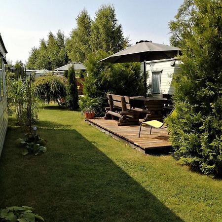 Domki Holenderskie ,, Latajacy Holender" Dębki Kültér fotó